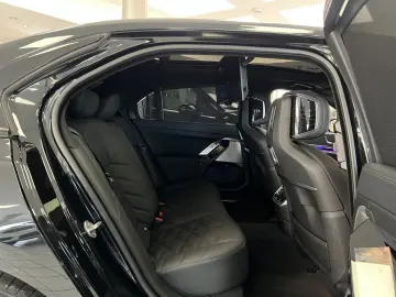 740 d xDrive M-Sport*ICONIC*SOFT*PANO-SKY TV*STHZG*