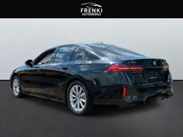5 Lim. 520 d xDrive M Sport Shadow Line