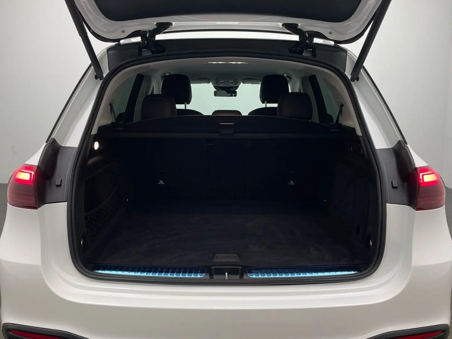 GLE 300 d 4M AMG Multibeam-LED 360°-Kamera MBUX