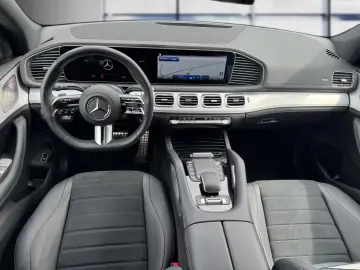 GLE 300 d 4M AMG+AIRMATIC+AHK+MEMORY+360°+BURMES