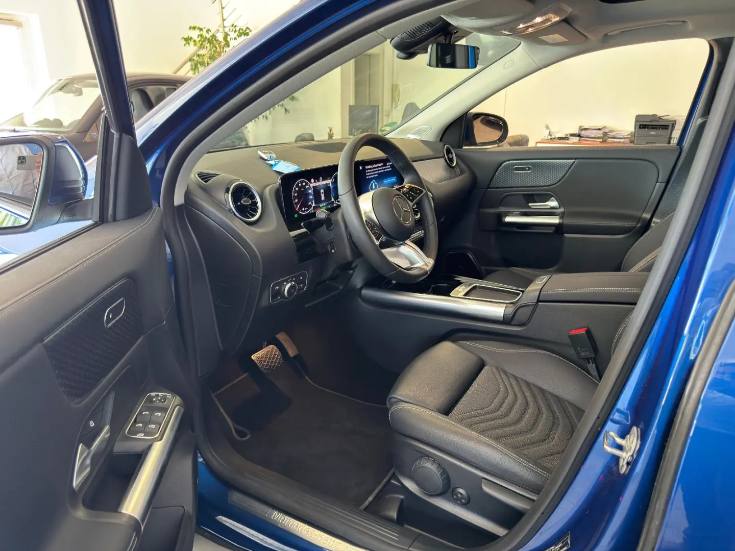GLA 250 e DCT*Panorama*Progressive *Burmester