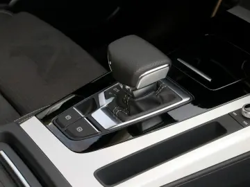 Q5 Sportback 40 TDI advanced 20