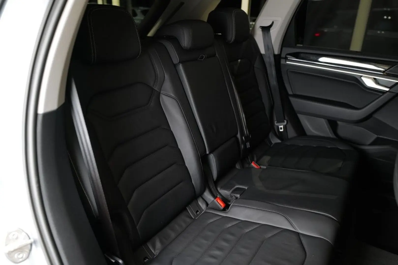 Touareg 3.0TDI 4Motion Facelift AHK Luft Keyless