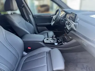 X3 xDrive20d M SPORTPAKET+19