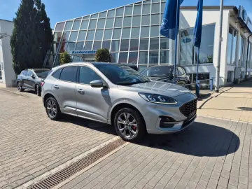 Kuga ST-Line X