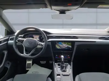 Volkswagen Arteon R-Line 2.0 TSI DSG 4M NAVI HUD