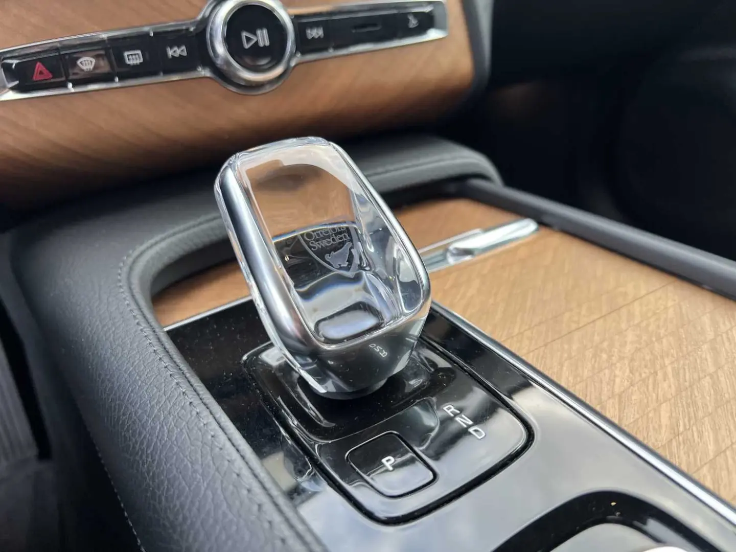 XC 90 B5 AWD Diesel Inscr. MildHybrid AHK
