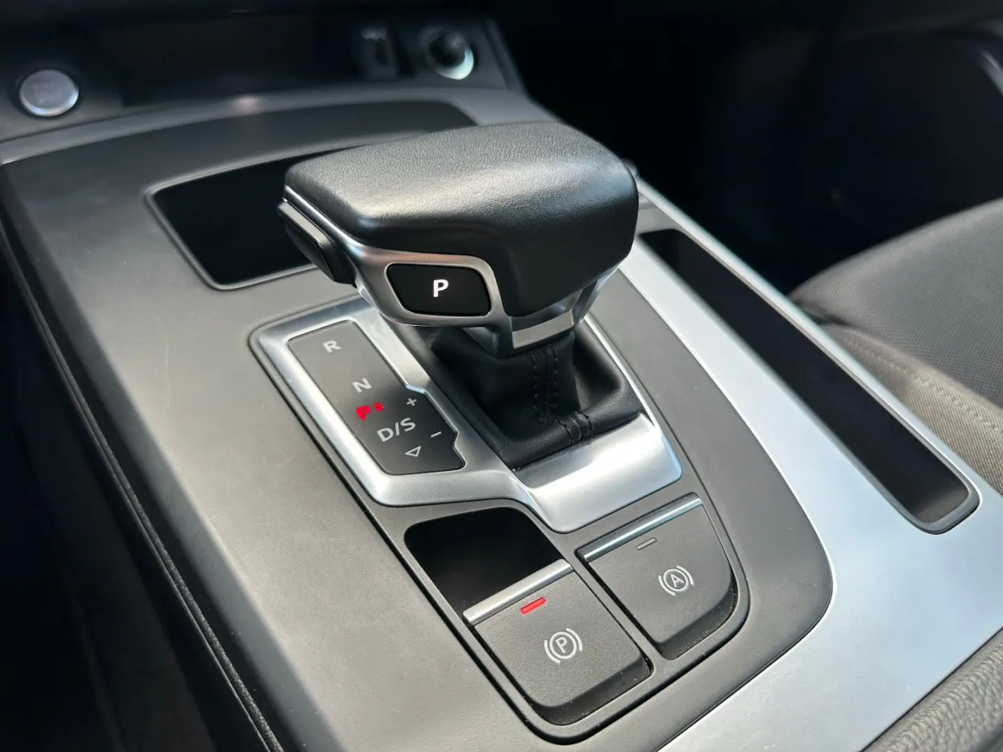 Q5 40 TDI S tr. qu. AHZV+REAR+NAVI PLUS