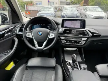 X3 xDrive 30e xLine Navi LED TWA SWA Temp Alu19