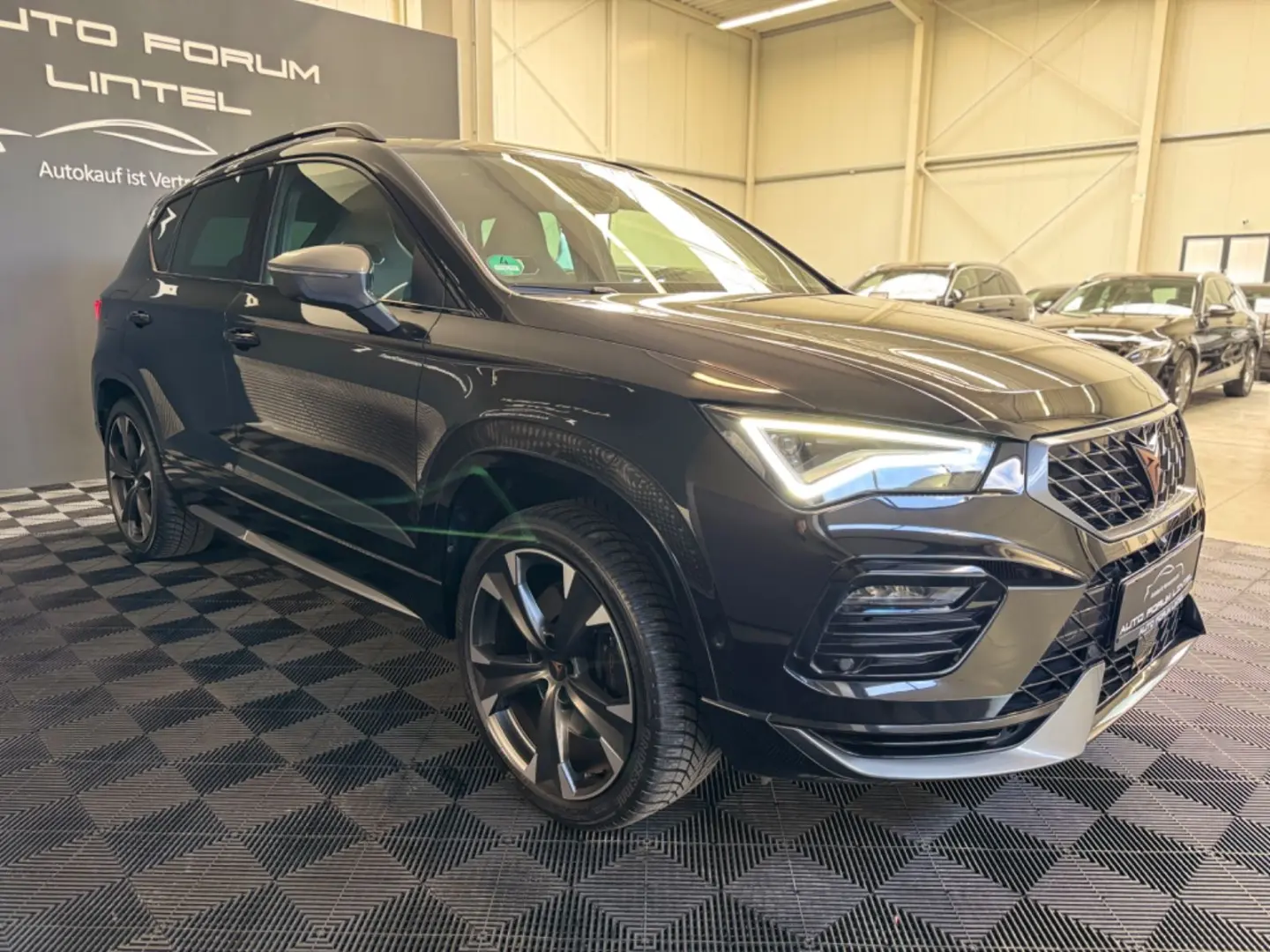 Ateca 4Drive 2.0 TSI-LED-PANO-VIRTUAL-BEATS-19%