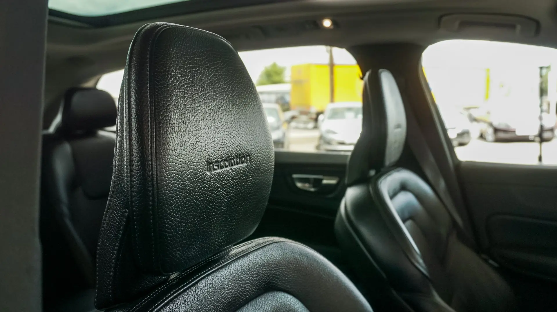 VOLVO XC60 D4 INSCRIPTION LUXE