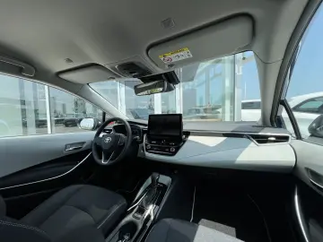 Reprezentanta Toyota Masina ca Noua