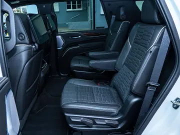 Escalade 6,2l Sport Platinum,Nachtsicht,Luft,LPG