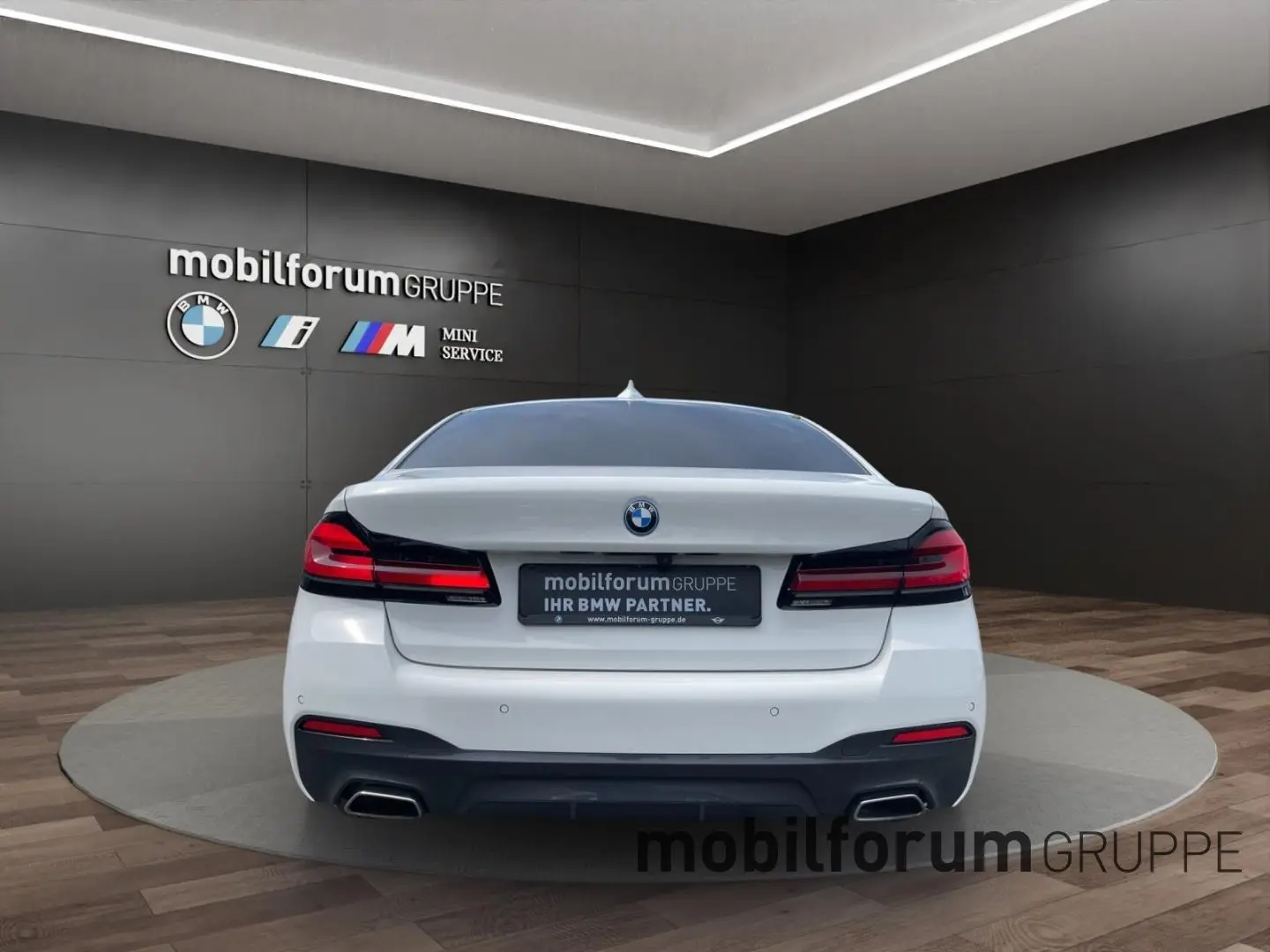 530 e xDrive M-Sport Limousine Klimasitze HUD