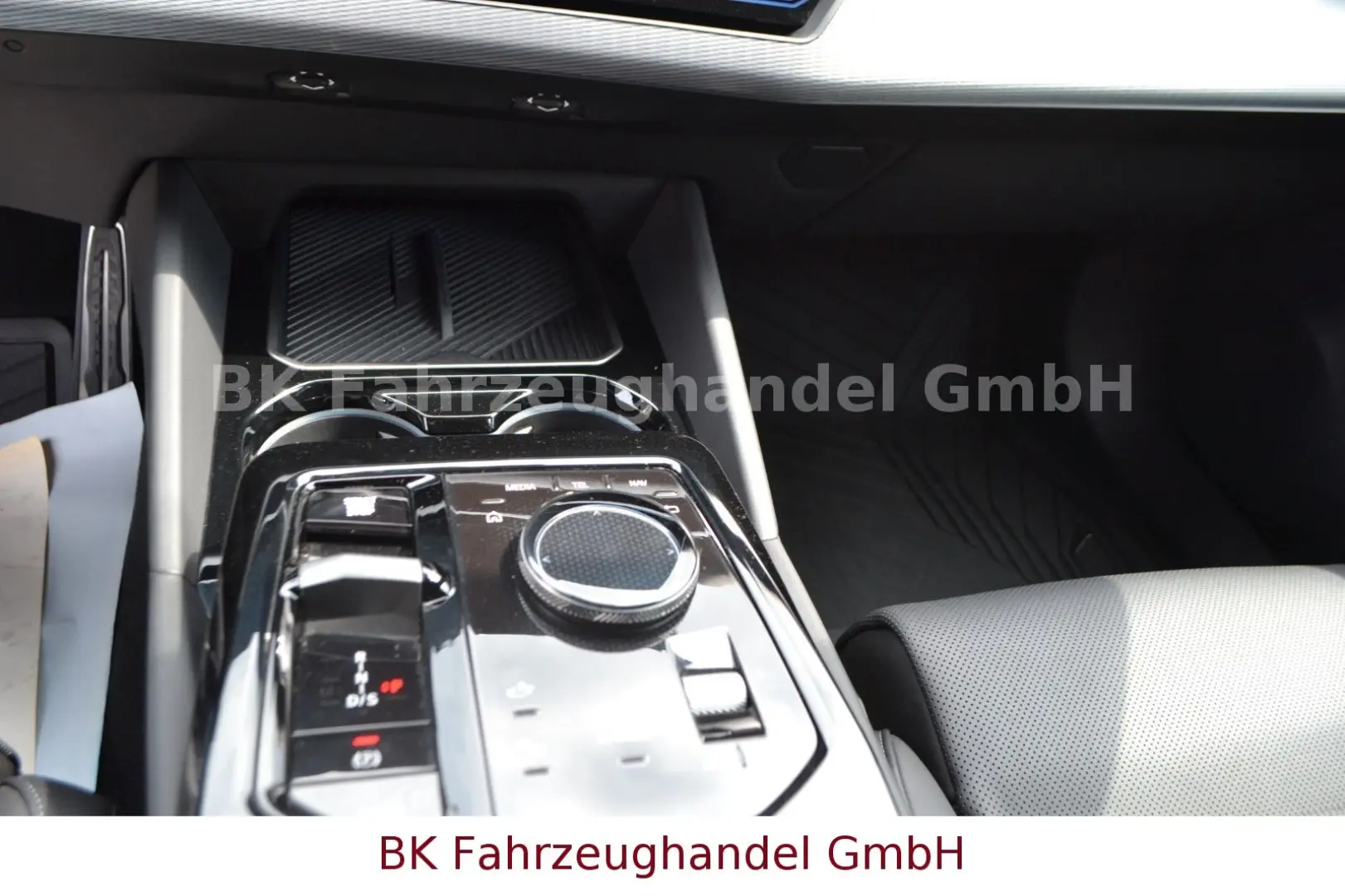 520 d M Sport Voll, Head Up, LED, Gestik, Kamera