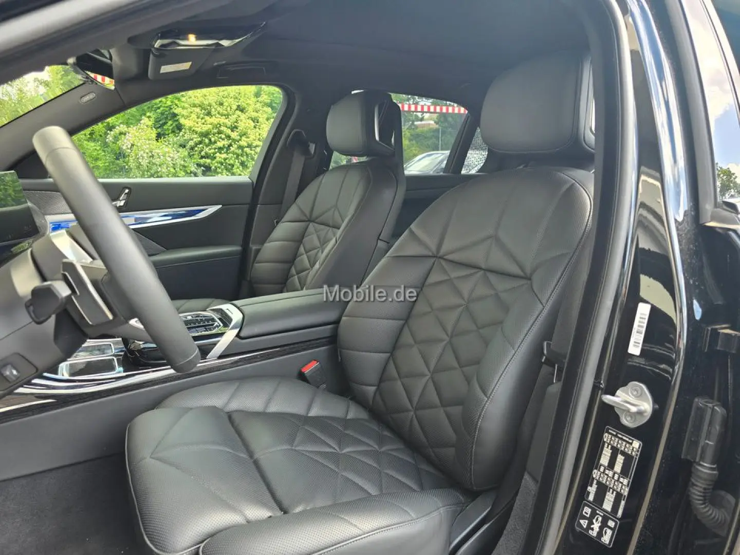 740d xDrive M Sportpaket*Standhzg*Sky-Lounge*B&W