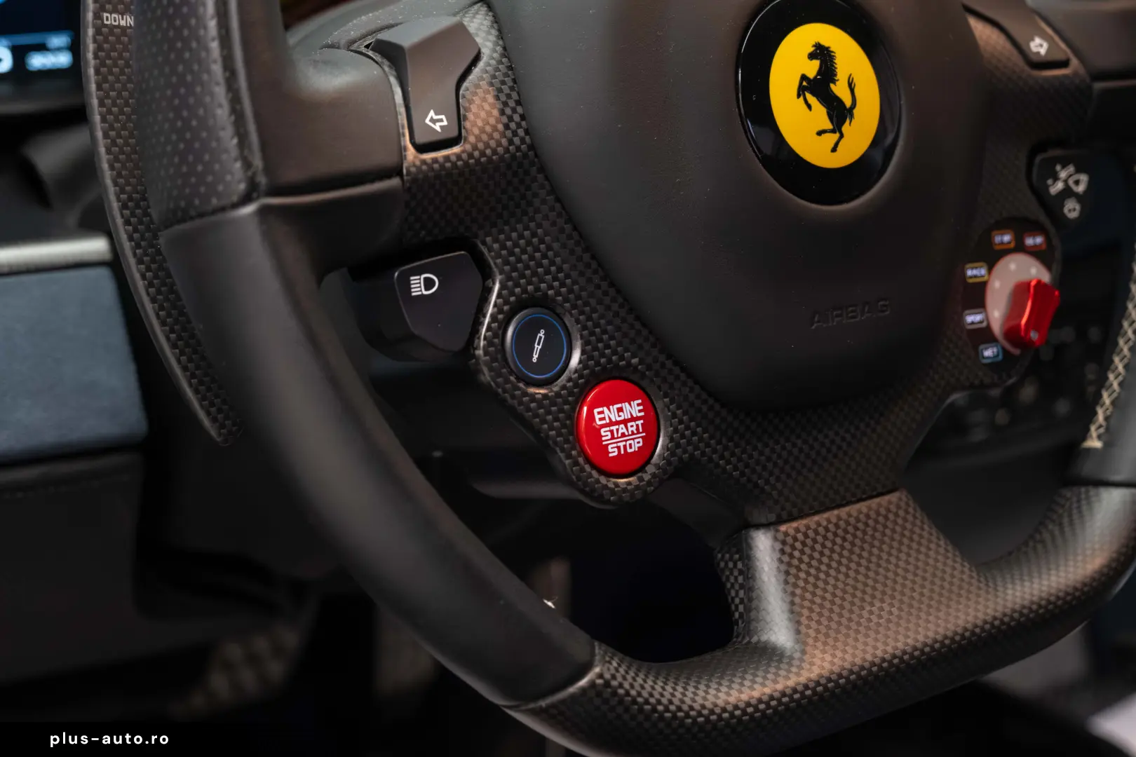 Ferrari 488 Pista GTB Lift Full carbon F R cameras JBL