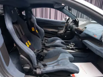 Ferrari 488 Pista GTB Lift Full carbon F R cameras JBL
