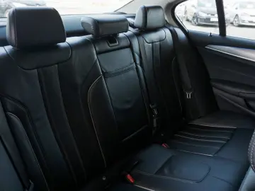 BMW 520D LUXURY