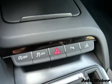 R8 Coupe RWD performance Keramik Schalensitze