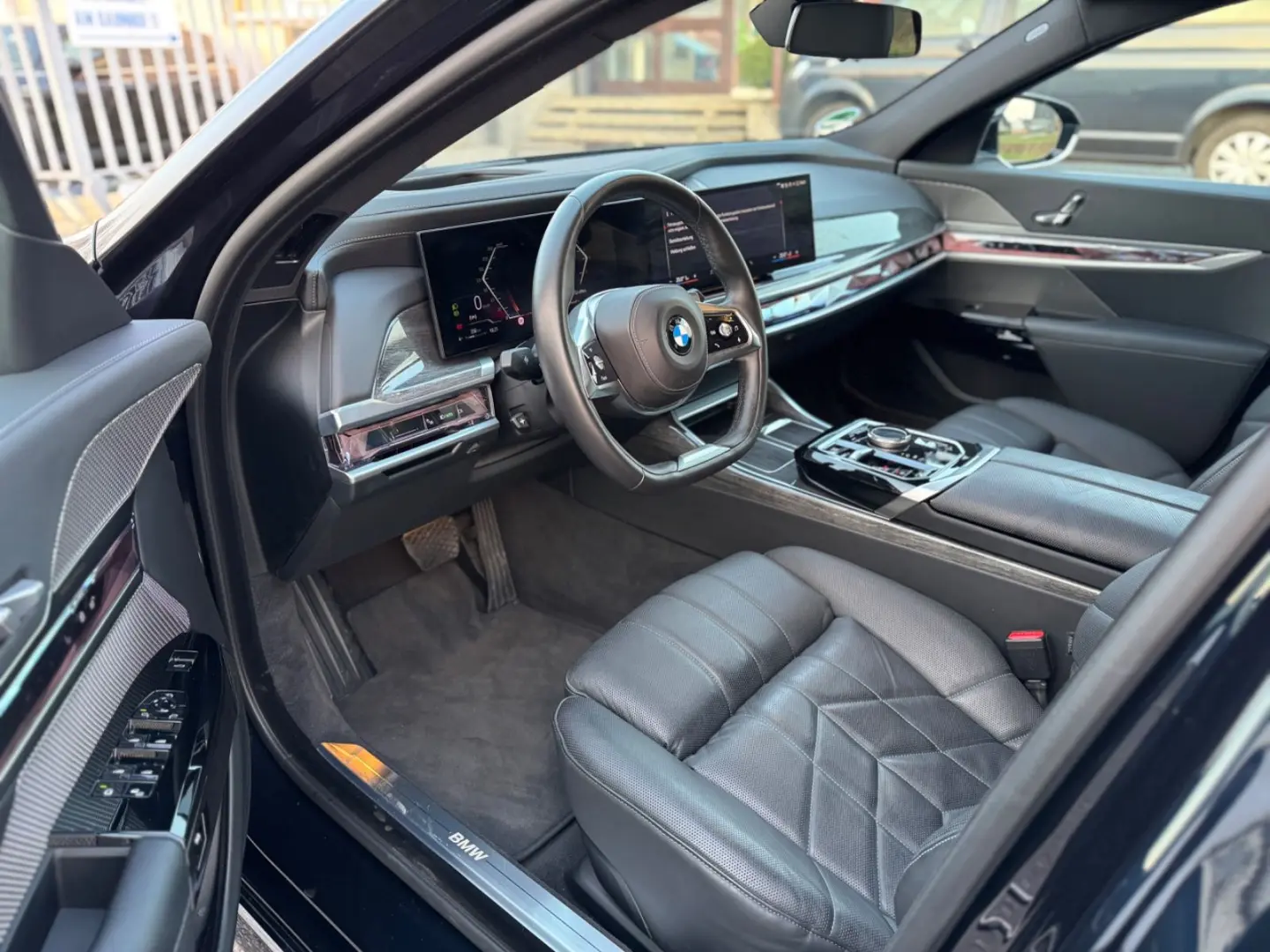 BMW 740 d xDrive Design Pure Excellene TV B&W