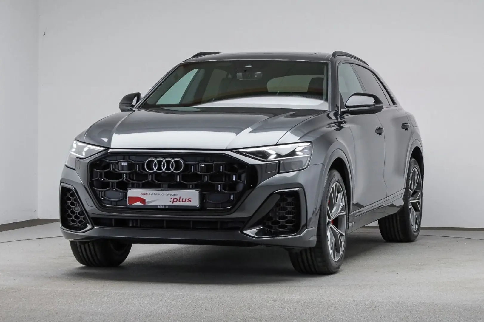 Q8 60 TFSIe quattro S-LINE*PANO*AHK*HUD*LEDER*HD