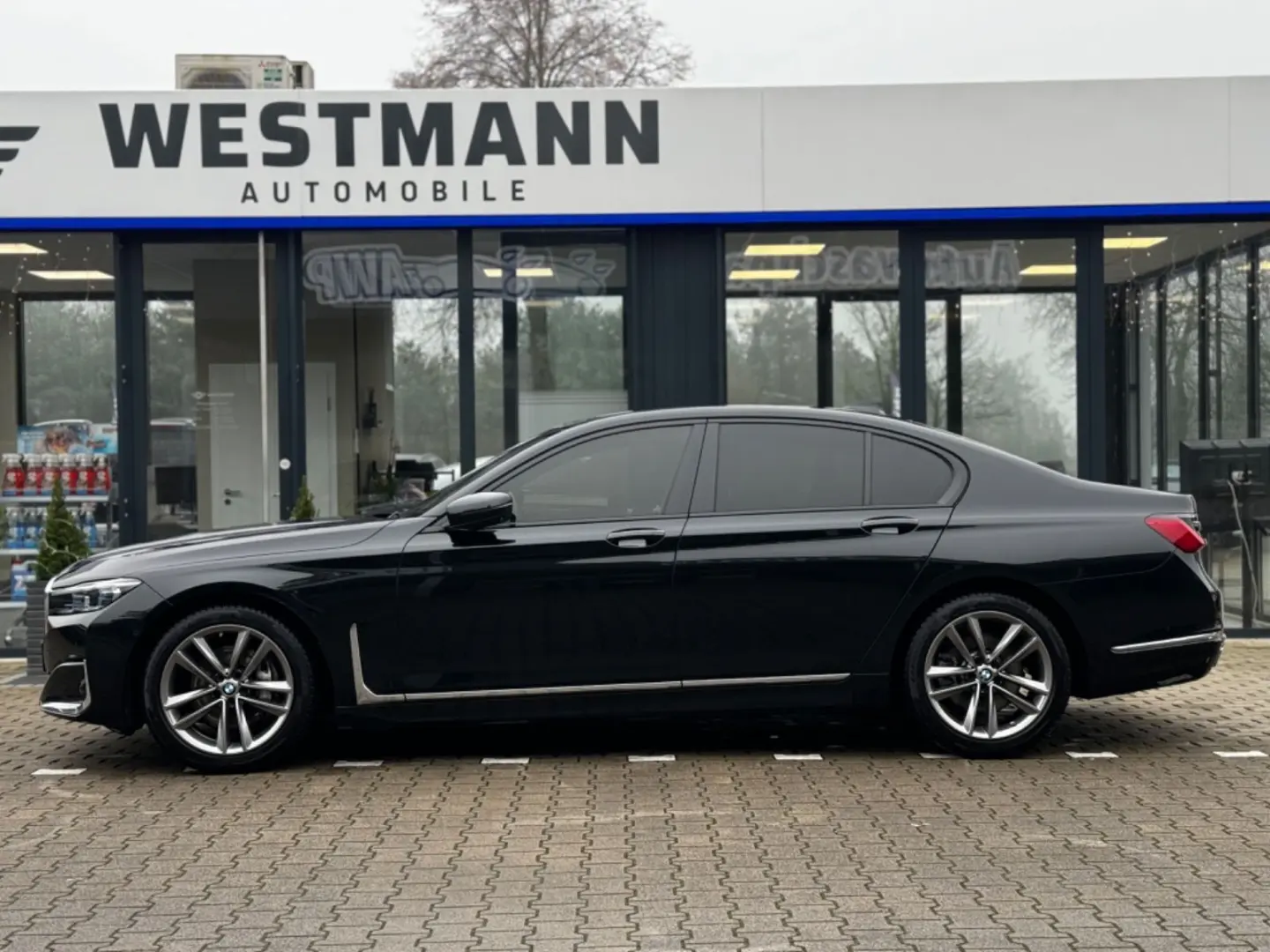 730d Lim./KAMERA/LASER/PANO/HARMAN-KARDON