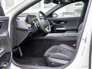 E 200 AMG-Sport/Superscreen/Panoramic