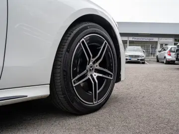 E 200 AMG-Sport/Superscreen/Panoramic
