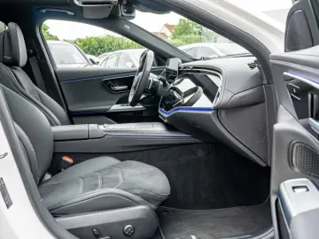 E 200 AMG-Sport/Superscreen/Panoramic
