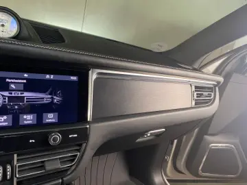 Macan GTS | Burmester | el. AHK | Sitzbelüftung