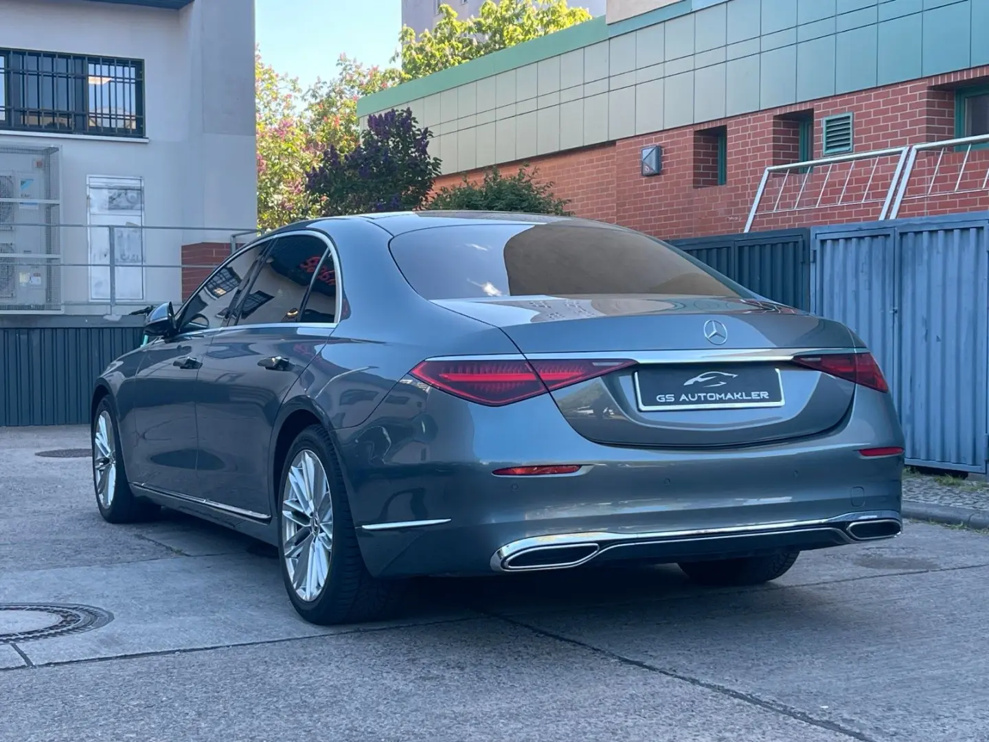 S 350 d L Chauffeur Exklusiv Kühlbox TV