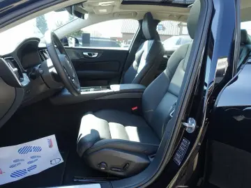 S60 Recharge Ultimate T8 AWD/HeadUP/360°/H&K