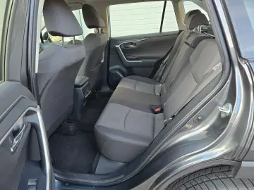 RAV 4  4x2