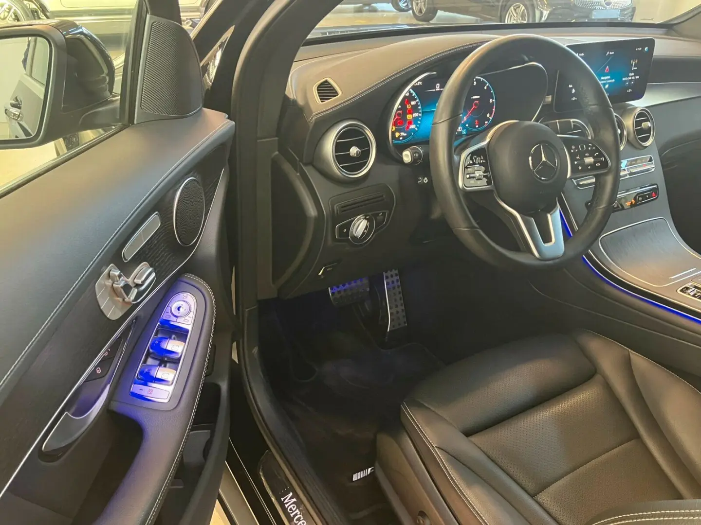 GLC 300 d 4M Coupé +AMG Line+Kamera+Memory+LED