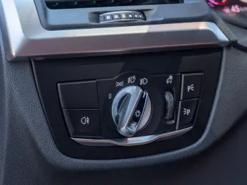 X3 20d M SPORT.PANO.DR.ASS.PR.ASS.HIFI.LED.SHZ