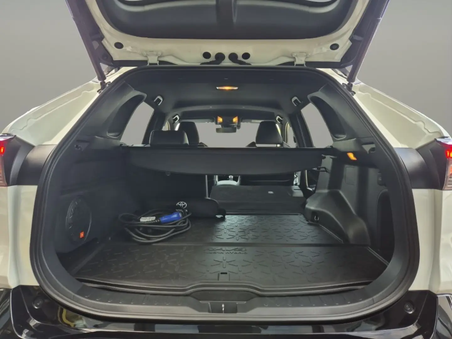RAV4 Plug-In Technik&Style Sitzlüftung JBL Navi
