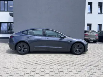 Model 3 Long Range AWD | SOH 100% | Navi |