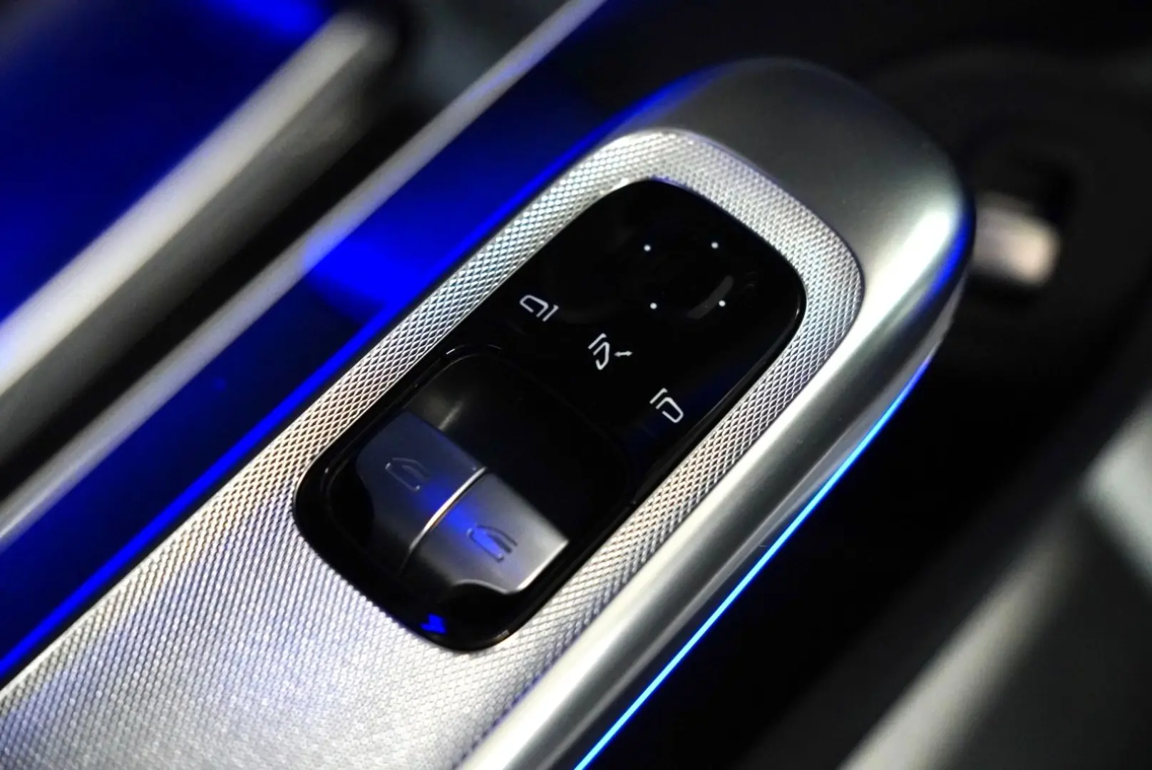 CLE300 4M AMG LinePrem Digital*Pano*Burmester*AH