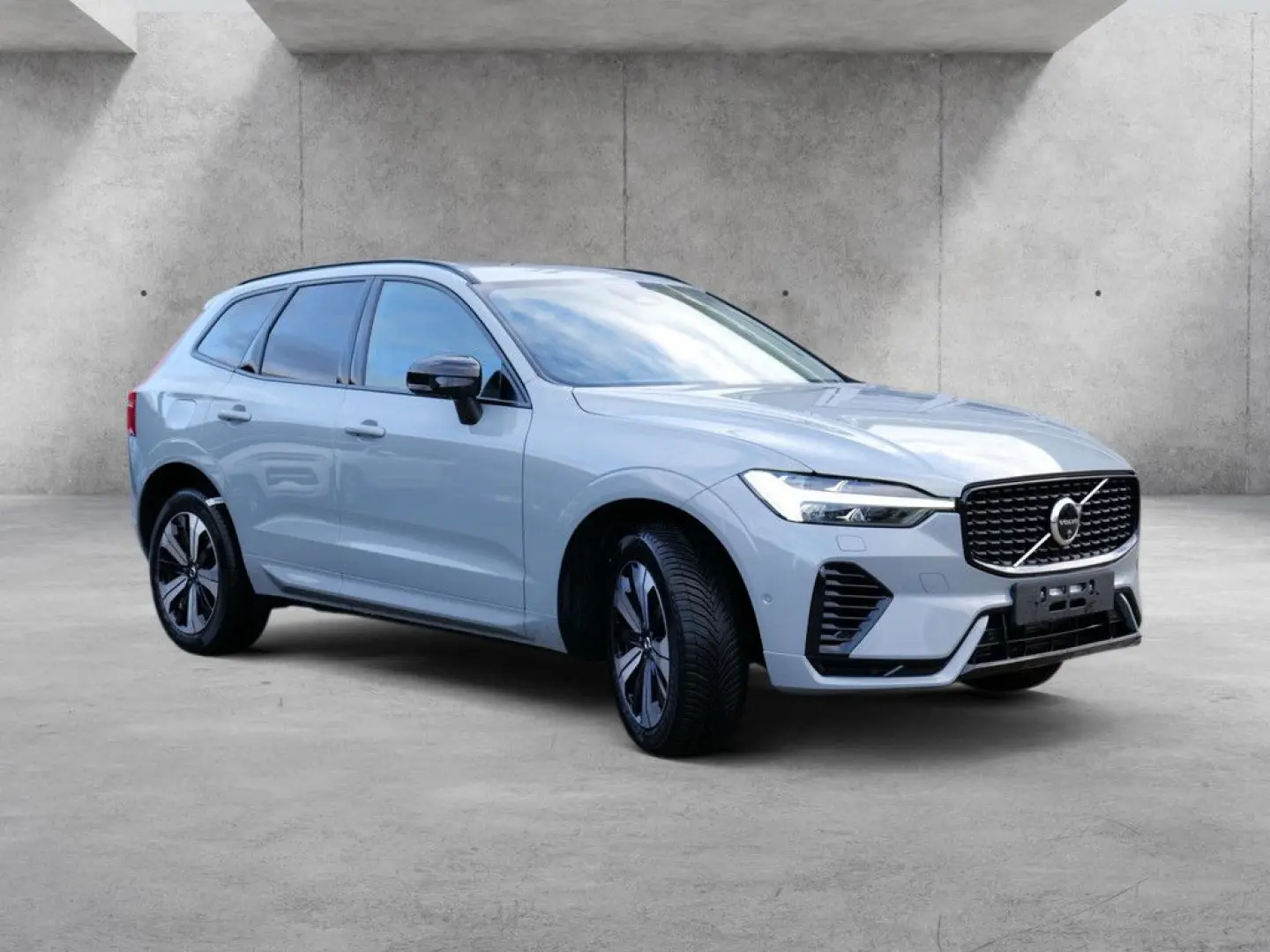 XC60 T6 AWD Plus Dark Recharge Plug-In Hybrid AW