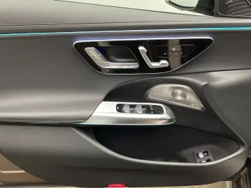 E 300 e 4M AMG Distronic Digital-Light AHK 360°K