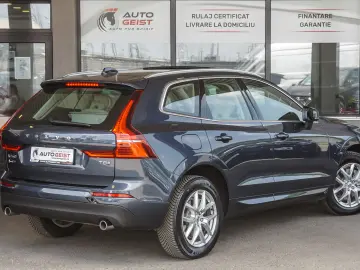 VOLVO XC60 T8 AWD BUSINESS+