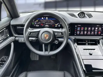 Panamera 4 MY2025+3XDISPLAY+HD-MATRIX+PANO+21