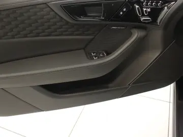 F-Type Cabriolet P450 Aut. 75 UPE 126.852€ DAB