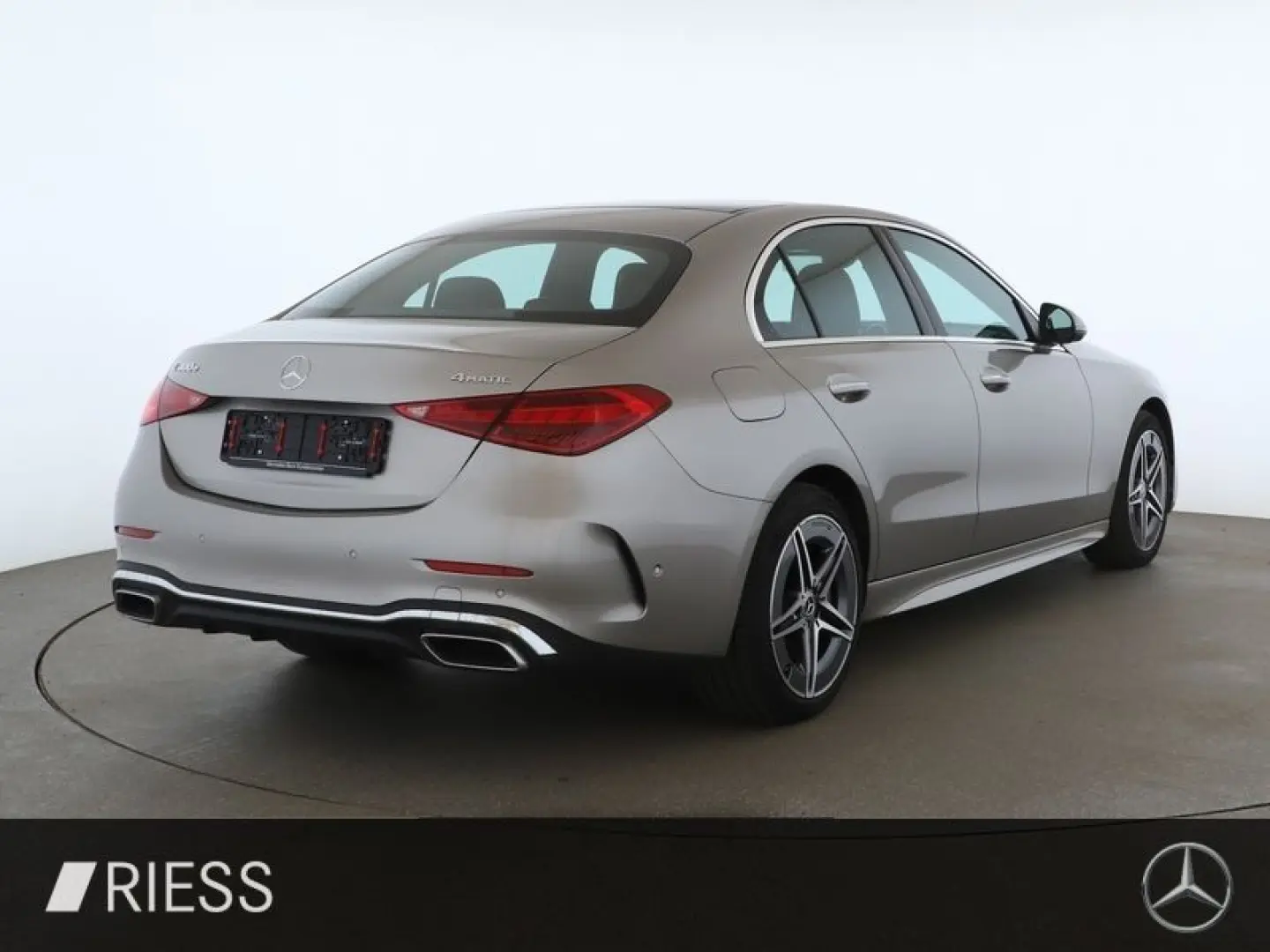 C 300 e 4M AMG Sport Distr Pano W-Paket Keyless