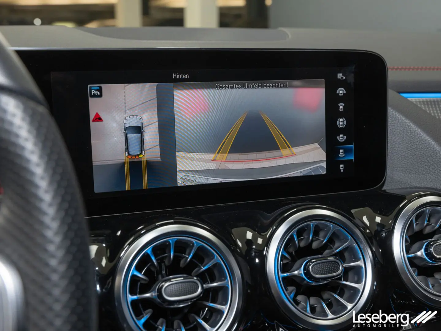 EQA 300 4M AMG LED/ AHK/ 360°/Head-Up/Memory/DAB
