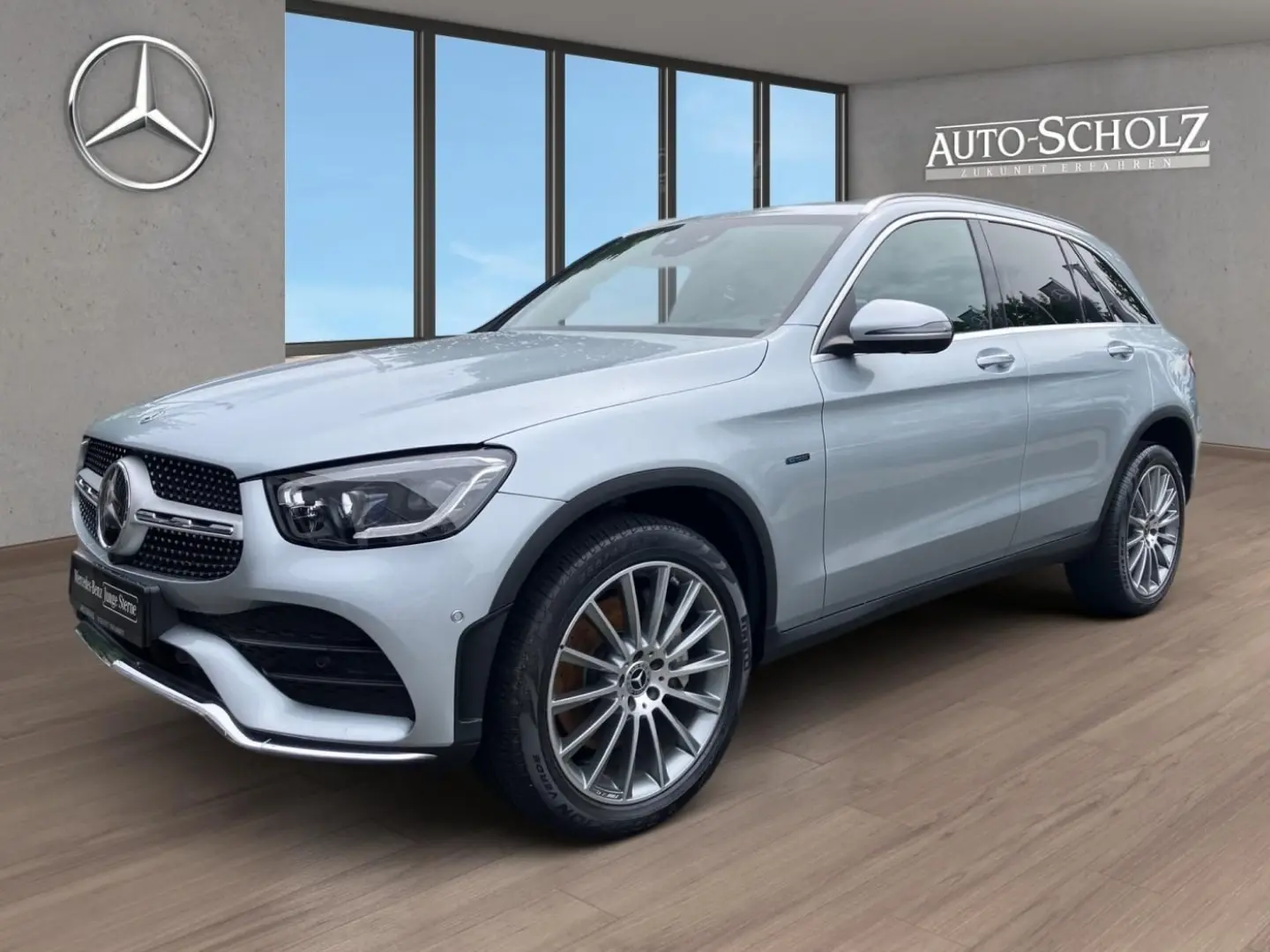 GLC 300 de 4M AMG+AHK+DISTR+360°+MULTIB+KEYLESS+