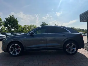 Q8 45 TDI S-Line quattro*PANORAMA*NAVILED Head-up