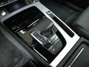 Q5 Sportback S line 40 TFSI qu. AHK*Pano*Matrix