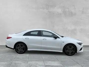 Mercedes-Benz CLA 250 e AMG-Line 8-G DCT LED+NAVI+SHZ+TEM
